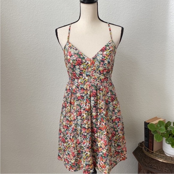 J Crew Lace-up back dress Liberty® Thorpe floral - 4 - Picture 4 of 10